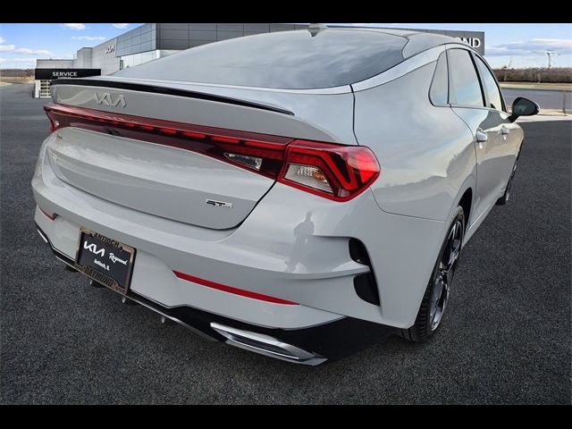 2024 Kia K5 GT-Line