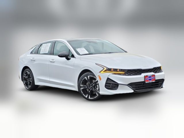 2024 Kia K5 GT-Line