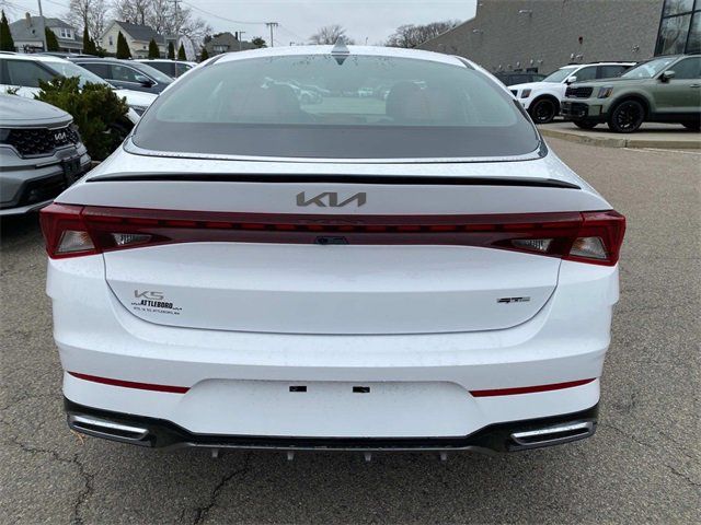 2024 Kia K5 GT-Line