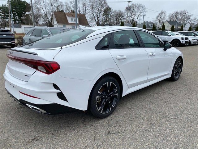 2024 Kia K5 GT-Line
