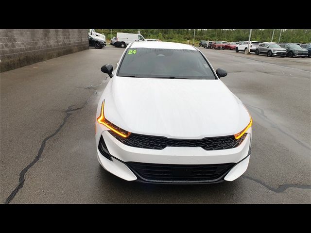 2024 Kia K5 GT-Line