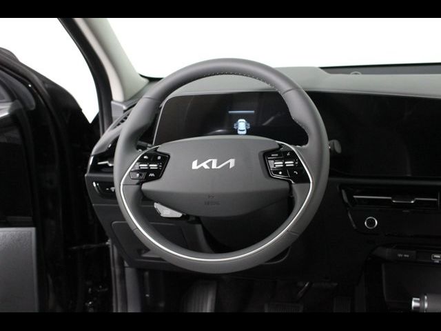 2024 Kia Niro EX