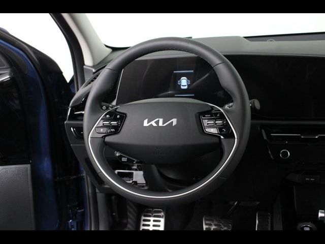 2024 Kia Niro SX Touring