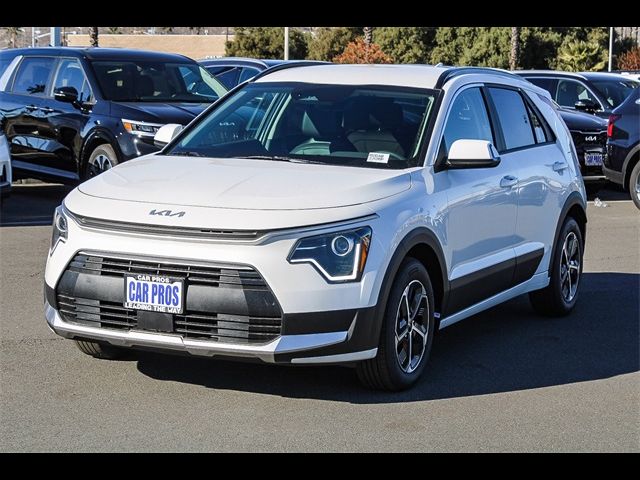 2024 Kia Niro EX