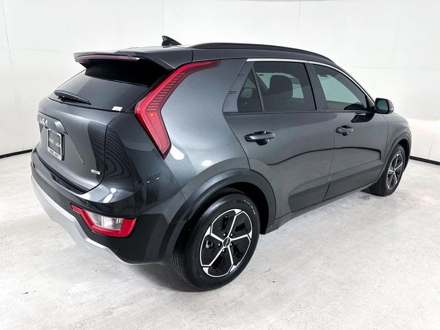 2024 Kia Niro EX