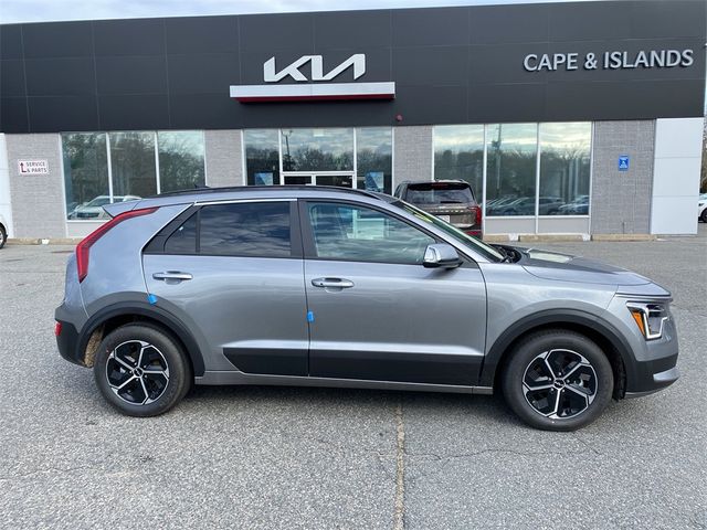 2024 Kia Niro EX