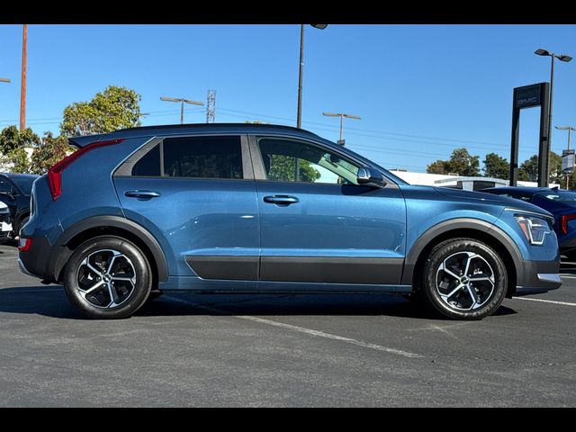 2024 Kia Niro EX