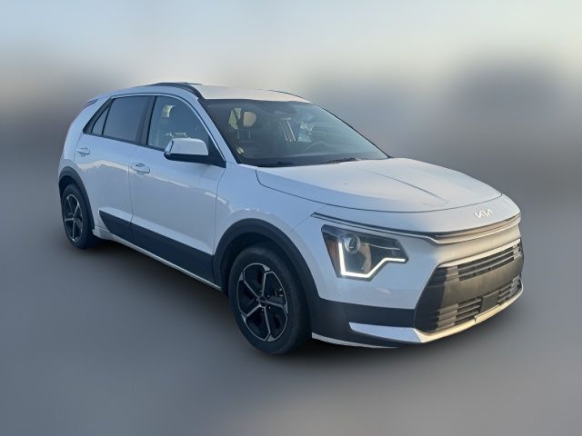 2024 Kia Niro EX
