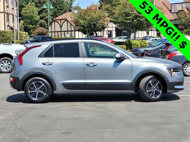 2024 Kia Niro EX