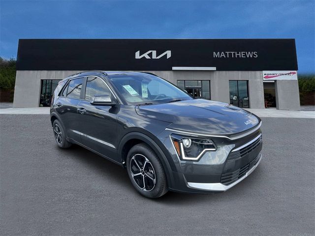 2024 Kia Niro EX