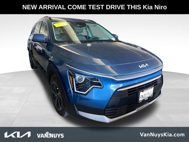 2024 Kia Niro EX