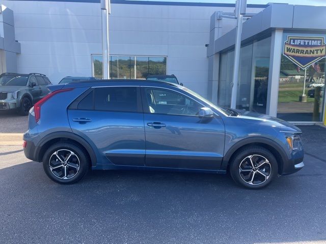 2024 Kia Niro EX