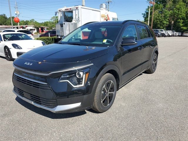 2024 Kia Niro EX