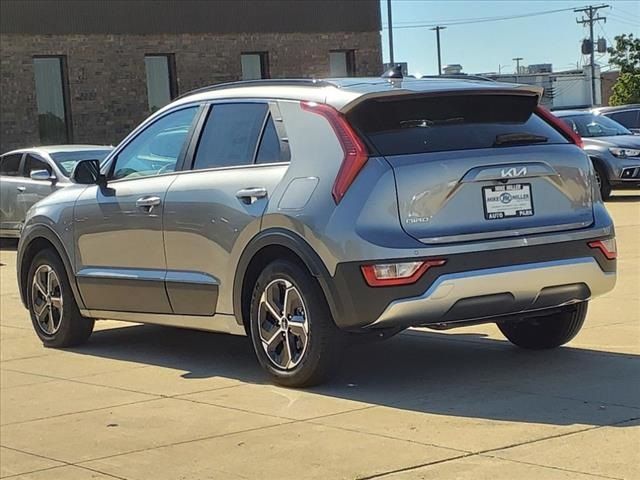 2024 Kia Niro EX