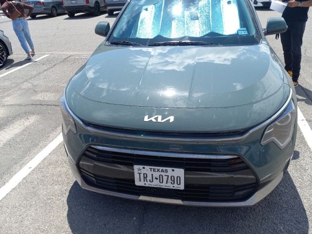 2024 Kia Niro EX