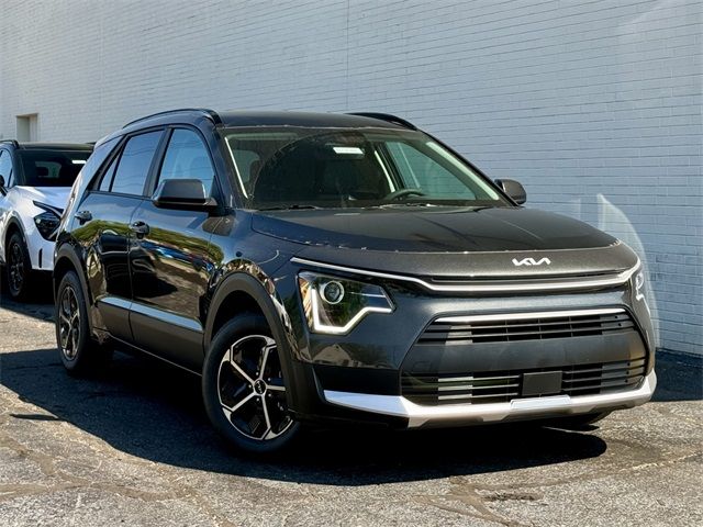 2024 Kia Niro EX