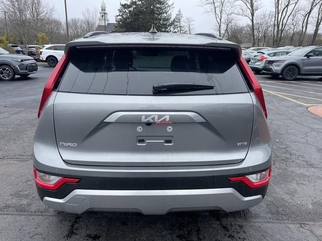 2024 Kia Niro EX