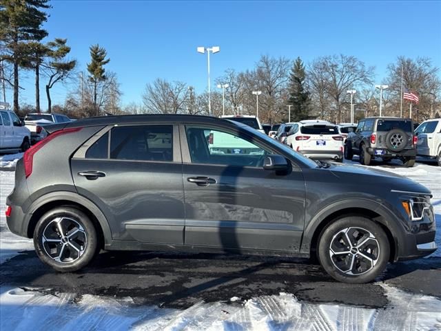 2024 Kia Niro EX