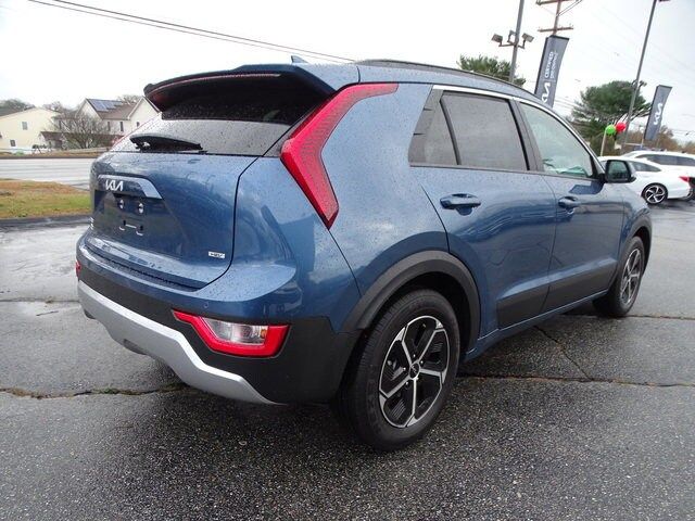 2024 Kia Niro EX