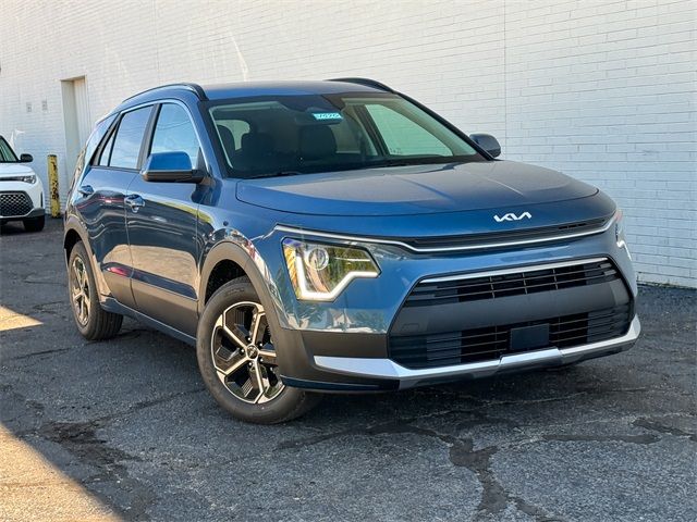 2024 Kia Niro EX