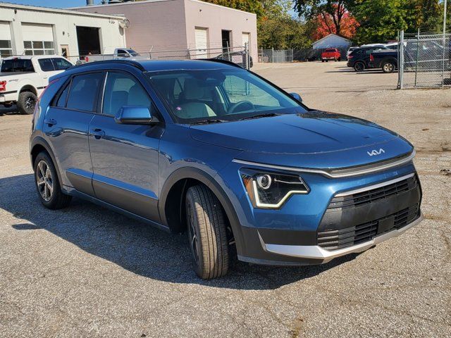 2024 Kia Niro EX