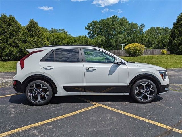 2024 Kia Niro EX Touring