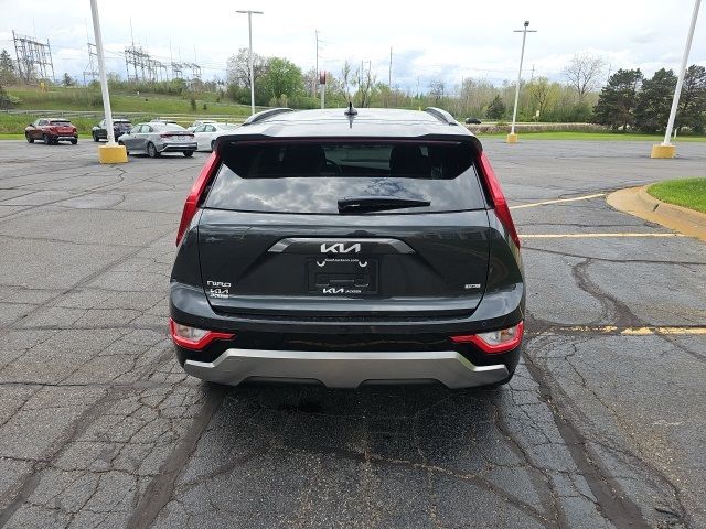 2024 Kia Niro EX Touring