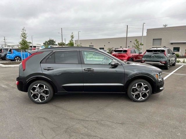 2024 Kia Niro EX Touring