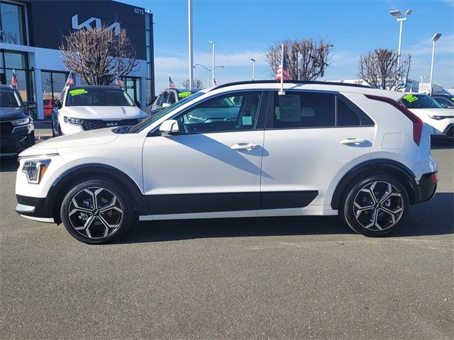 2024 Kia Niro EX Touring