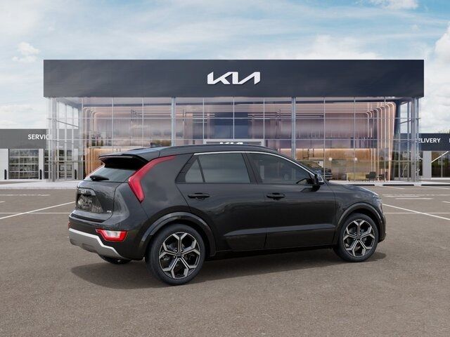 2024 Kia Niro EX Touring