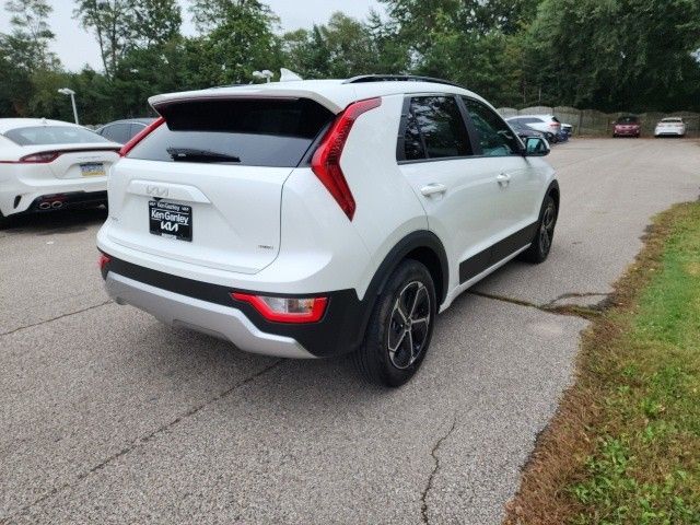 2024 Kia Niro LX