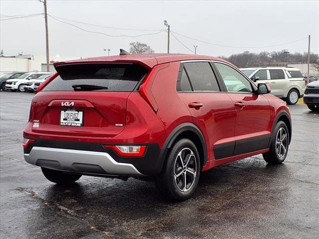 2024 Kia Niro LX