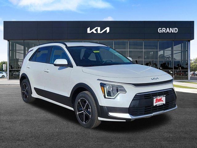 2024 Kia Niro LX