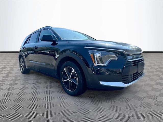 2024 Kia Niro LX