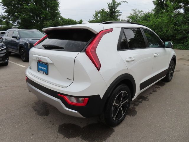 2024 Kia Niro LX