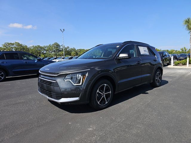 2024 Kia Niro LX