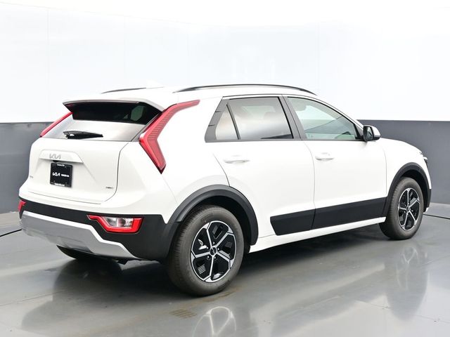 2024 Kia Niro LX