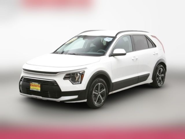2024 Kia Niro LX