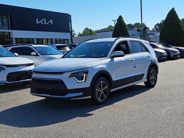 2024 Kia Niro LX