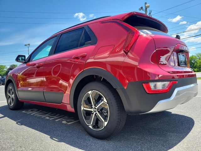 2024 Kia Niro LX