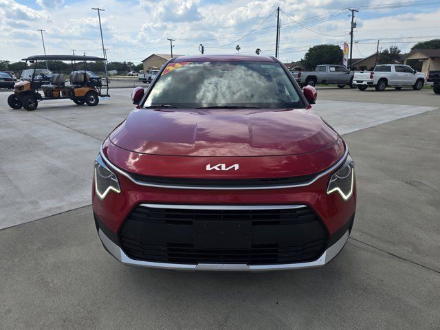 2024 Kia Niro LX