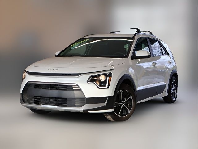 2024 Kia Niro LX