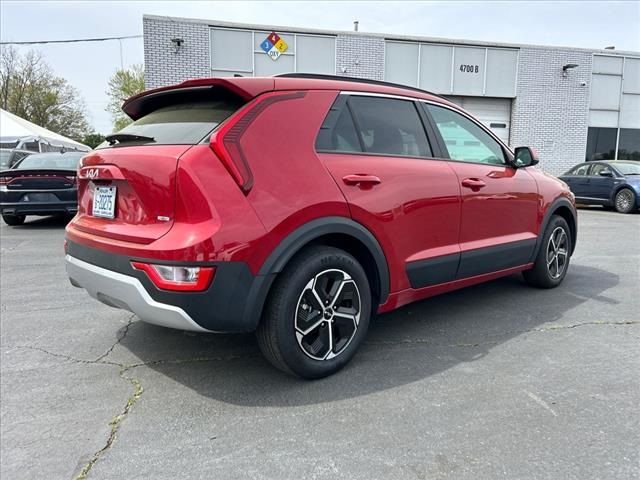 2024 Kia Niro LX