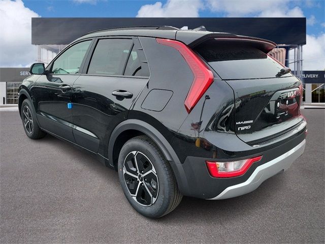 2024 Kia Niro LX