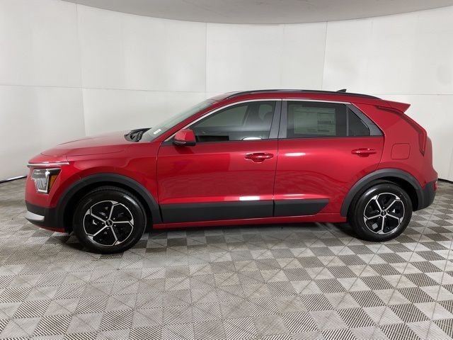 2024 Kia Niro LX