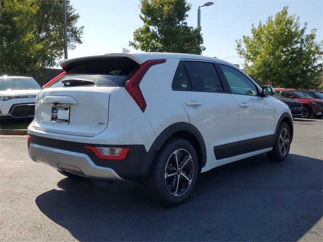 2024 Kia Niro LX