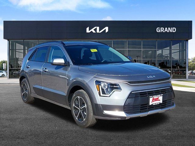 2024 Kia Niro LX