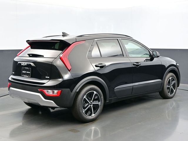 2024 Kia Niro LX