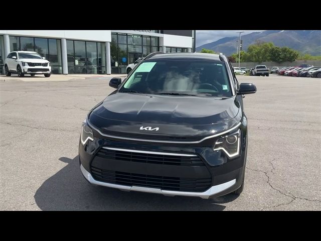 2024 Kia Niro LX