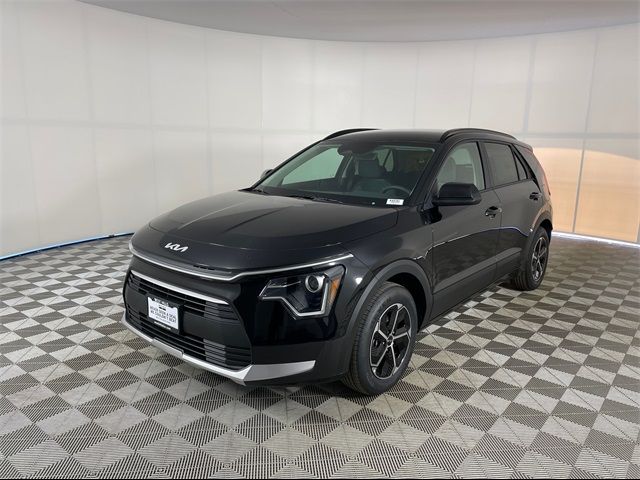 2024 Kia Niro LX